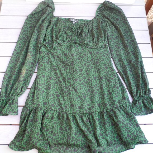 Long Sleeve Mini Dress - Picture 6 of 10